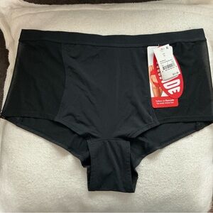 Parade Re-Play Black Boyshorts Size XL